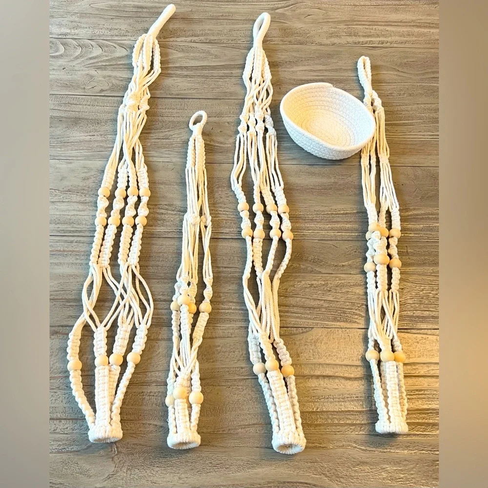 Set of Four Boho Style Plant Hangers - Picture 5 of 10